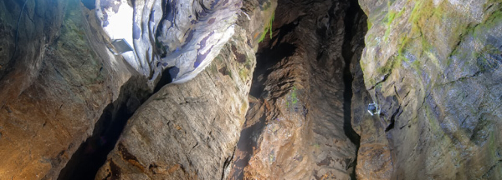 Welcome to the Blue John Cavern