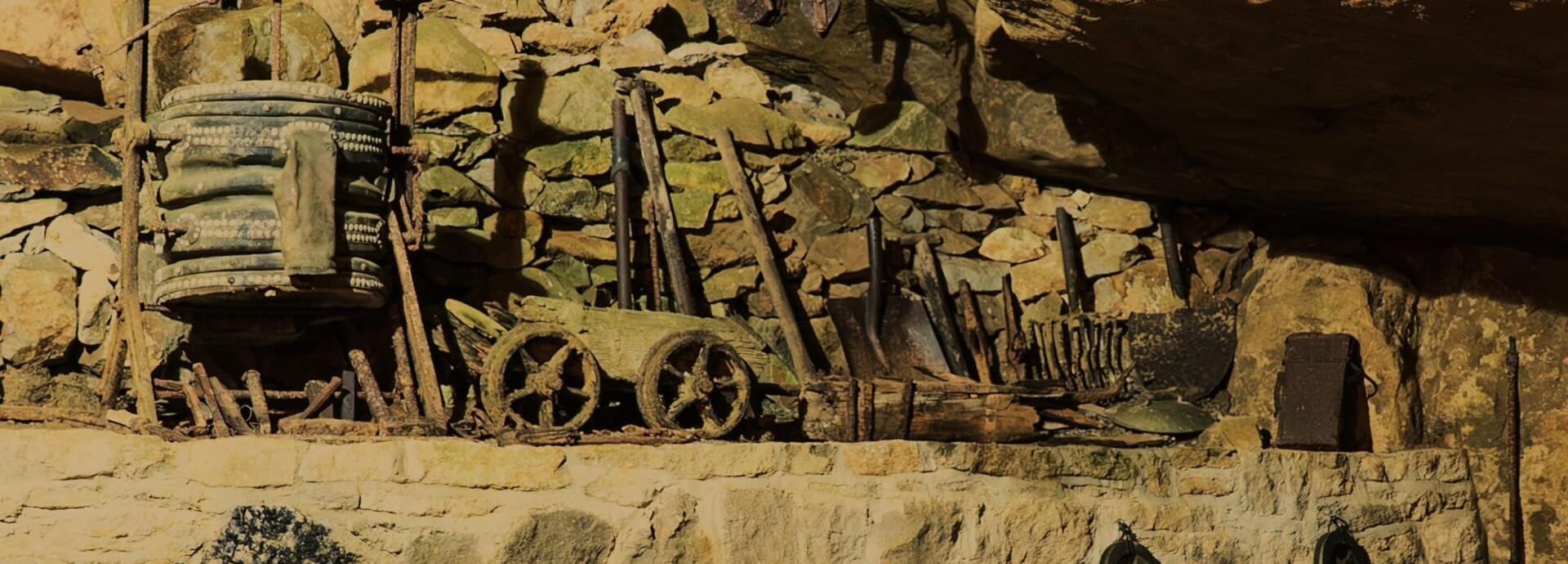 Welcome to the Blue John Cavern