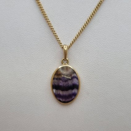 Medium Gold Plain Oval Pendant