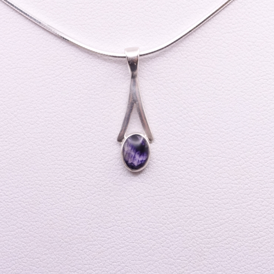 Small Wishbone Design Pendant